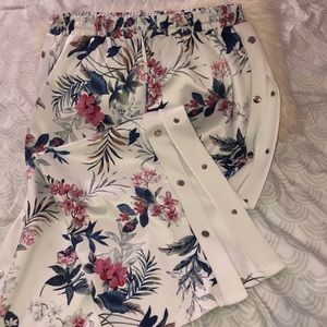 Beautiful Fashion Nova Break Away Pants